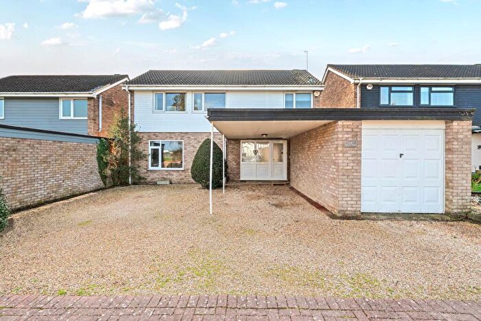 4 Bedroom Detached House For Sale In Church Road, Wootton, MK43