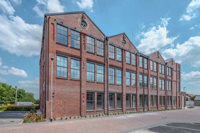 1 Bedroom Apartment To Rent In Park Mill Court, Morley, LS27