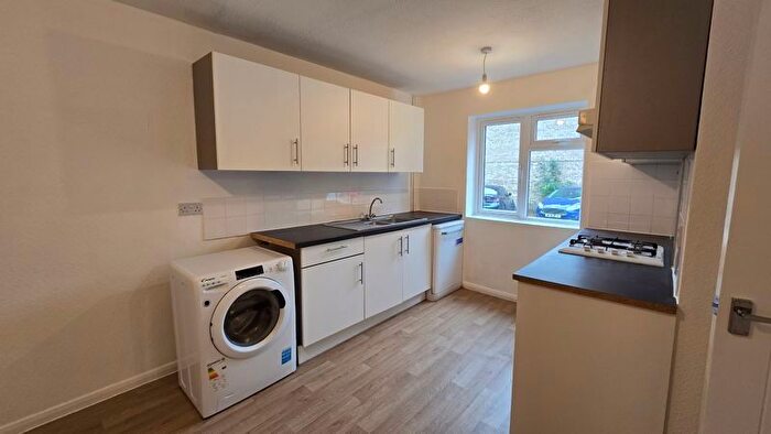 3 Bedroom Terraced House To Rent In Brynmore, Peterborough, PE3
