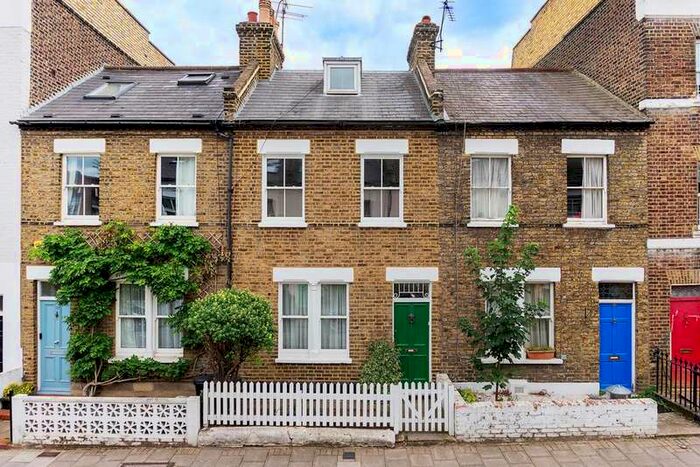 3 Bedroom Terraced House To Rent In Wadham Road, East Putney, SW15