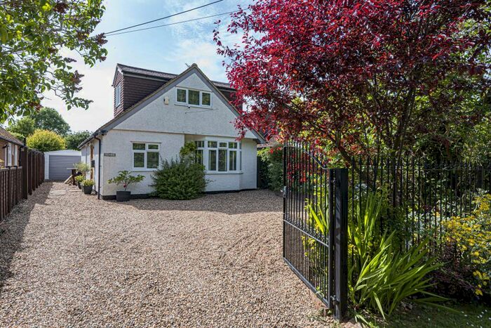 4 Bedroom Detached House For Sale In Ley Hill, Buckinghamshire, HP5