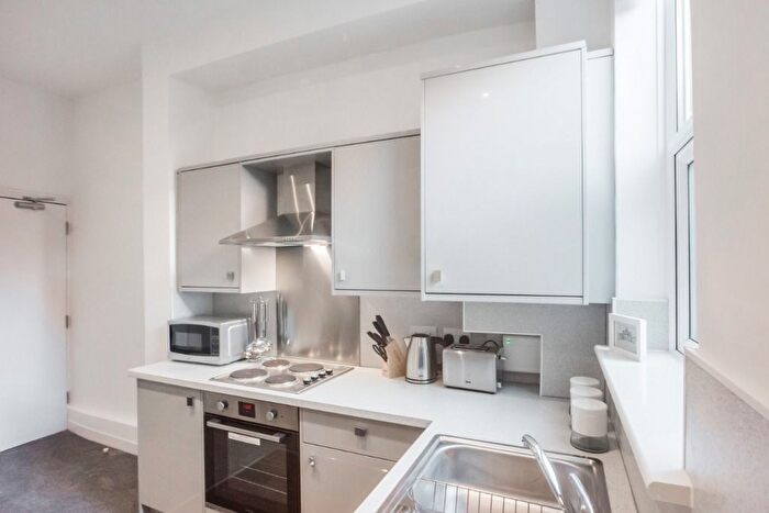 2 Bedroom Terraced House To Rent In Hartley Road, Nottingham, Nottinghamshire, NG7