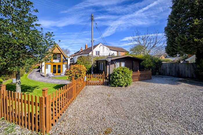 2 Bedroom Detached House For Sale In Long Marston, Stratford-Upon-Avon, Warwickshire, CV37
