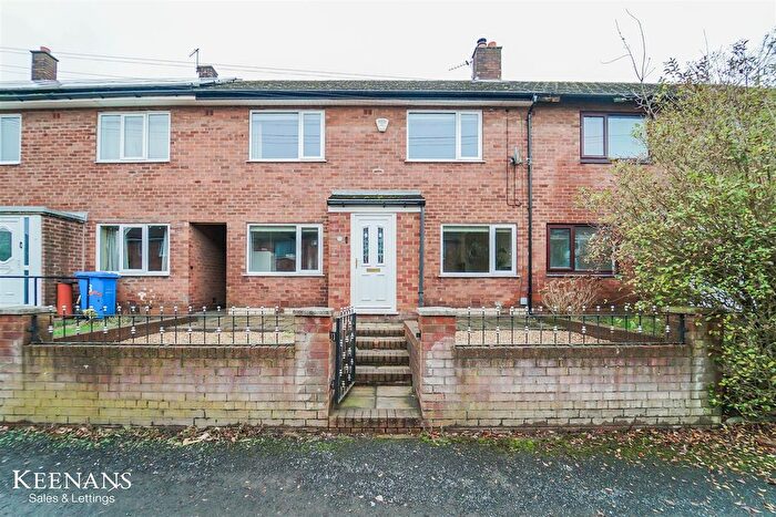 3 Bedroom Terraced House For Sale In Gibson Lane, Worsley, Manchester, M28
