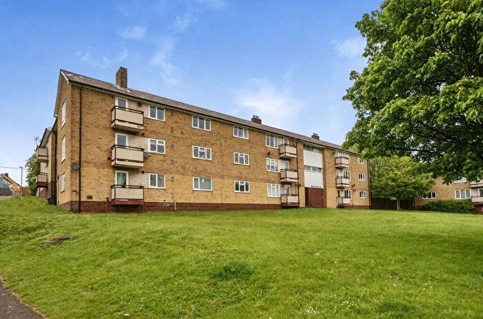 2 Bedroom Flat For Sale In Sidbury Circular Road, Tidworth, SP9