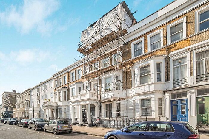 2 Bedroom Flat To Rent In Comeragh Road, London, W14