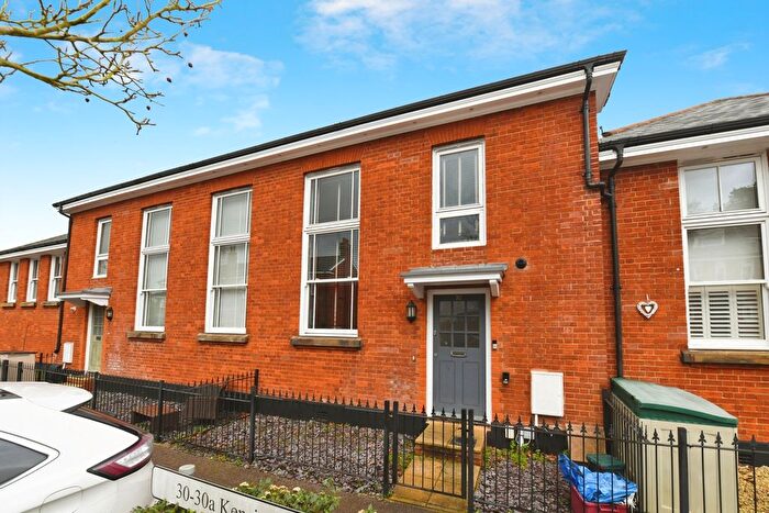 2 Bedroom Terraced House For Sale In Kensington Way, Brentwood, Essex, CM14