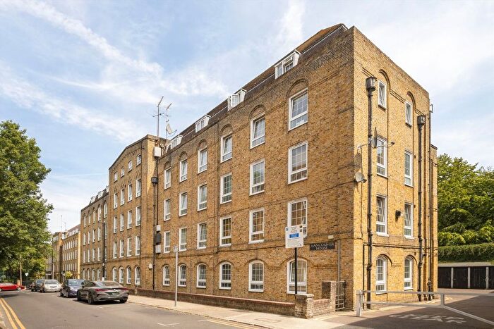 2 Bedroom Flat To Rent In Reardon Path, Wapping, E1W
