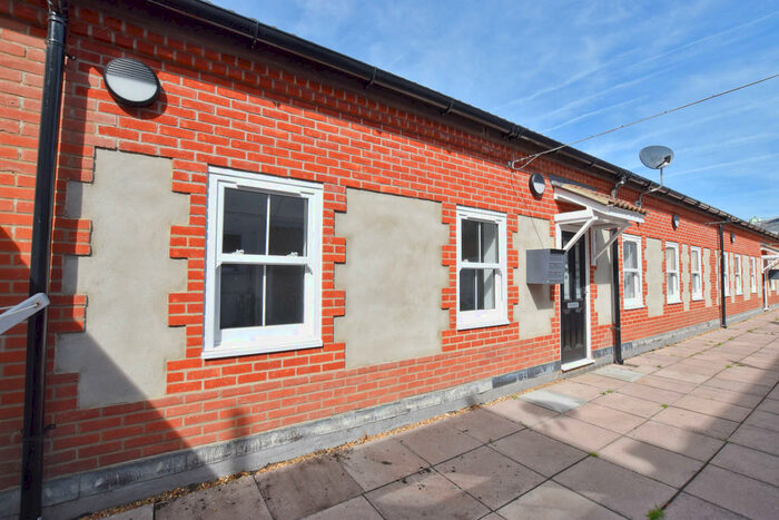 1 Bedroom Apartment To Rent In High Street, Cromer, NR27