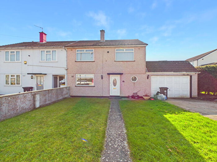 3 Bedroom End Of Terrace House For Sale In Dancey Mead, Highridge, BS13