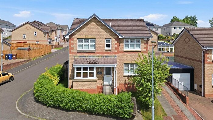 4 Bedroom Detached House For Sale In Perrays Grove, Dumbarton, G82