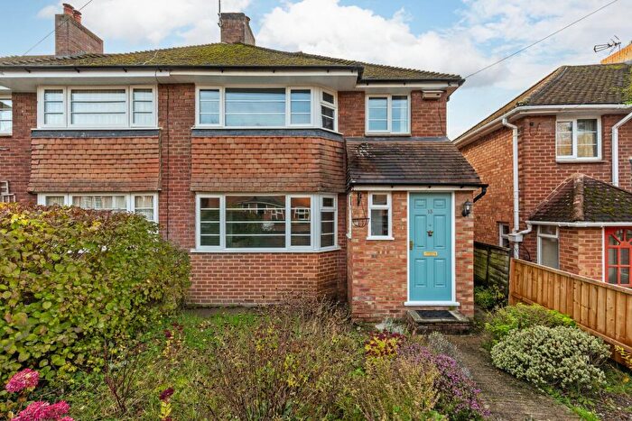 3 Bedroom Semi-Detached House For Sale In Nelson Road, Winchester, SO23
