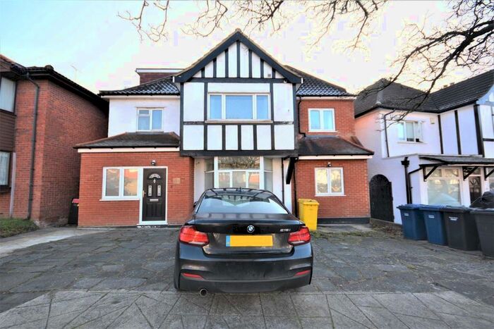 1 Bedroom Flat To Rent In Rundell Crescent, London, NW4