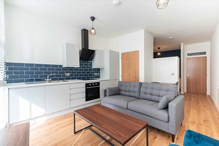 1 Bedroom Apartment To Rent In Apartment C Long Row, NG1