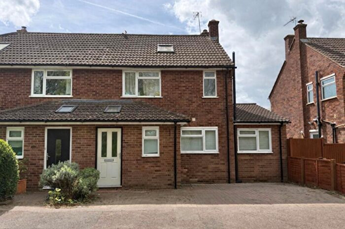 4 Bedroom Semi Detached House For Sale In Hampden Hill, Ware, SG12