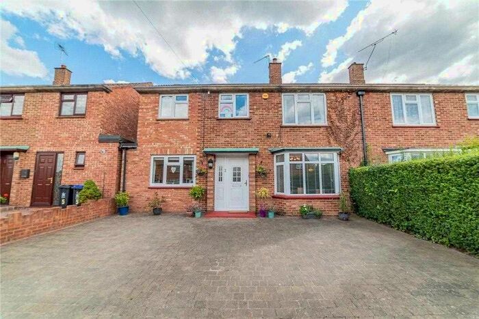 4 Bedroom Semi-Detached House To Rent In St. Marys Road, Denham, Uxbridge, UB9