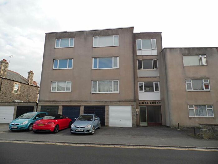 2 Bedroom Flat To Rent In Links Court Moorland Road, , Weston-super-Mare, BS23