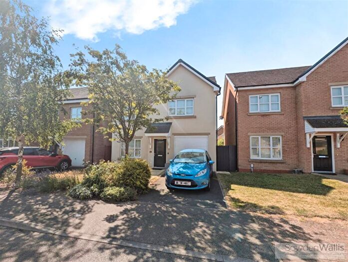 4 Bedroom Detached House For Sale In Banks Crescent, Stamford, PE9