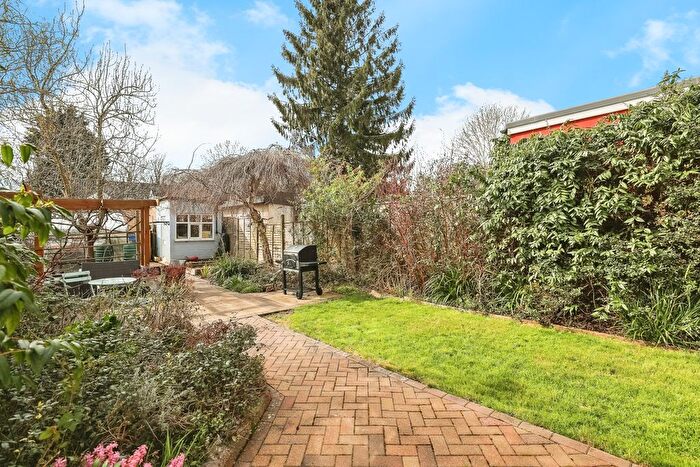 3 Bedroom Terraced House For Sale In Little Farthing Close, St. Ives, PE27