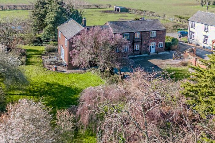 5 Bedroom Detached House For Sale In Station Road, Barton, L39