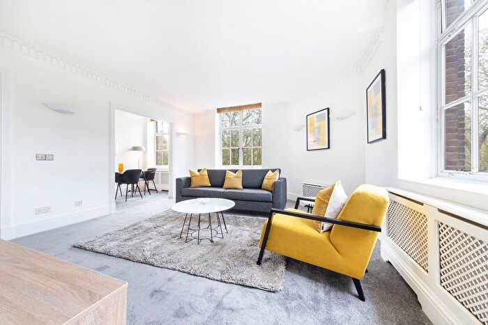 2 Bedroom Flat To Rent In Russell Square, London, WC1B