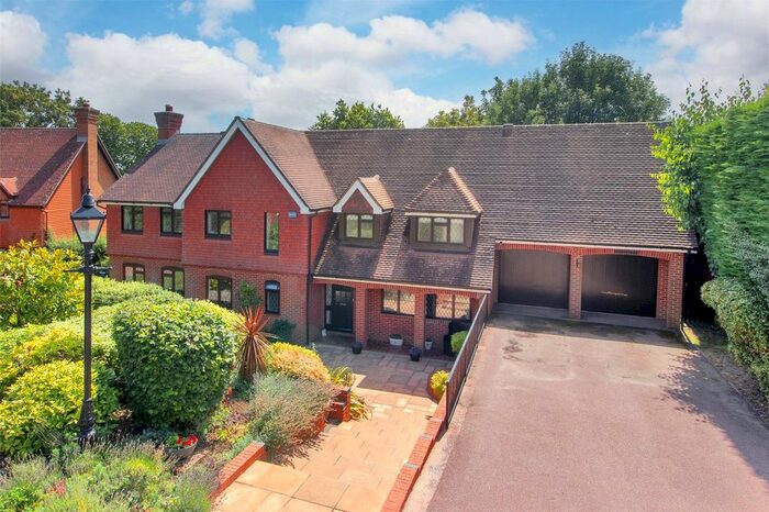 5 Bedroom Detached House For Sale In Broad Oak Close, Brenchley, Tonbridge, Kent, TN12
