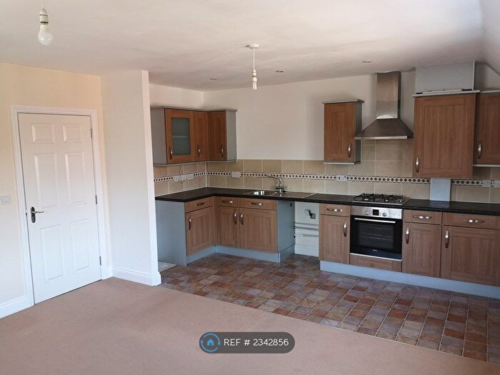 2 Bedroom Flat To Rent In Chalford Grange, Fareham, PO15