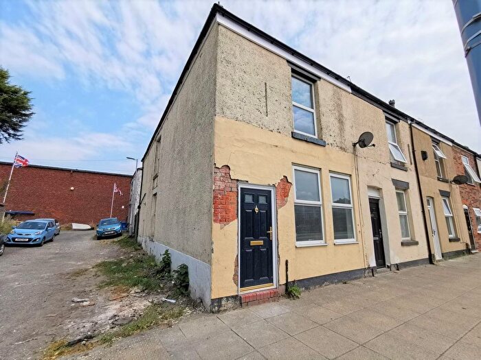 3 Bedroom End Of Terrace House For Sale In Manchester Road East, Little Hulton, Manchester, M38