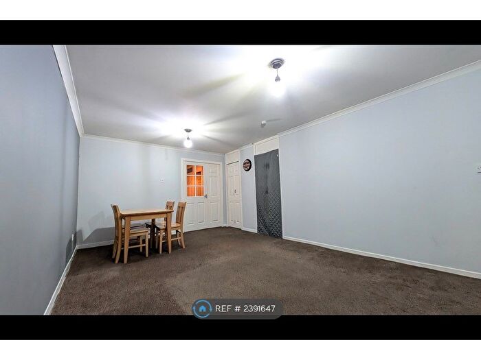 2 Bedroom Flat To Rent In Greenrigg Road, Cumbernauld, G67