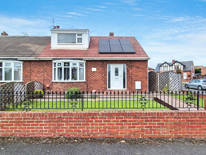 2 Bedroom Bungalow For Sale In Roman Road, Primrose, Jarrow, Tyne And Wear, NE32