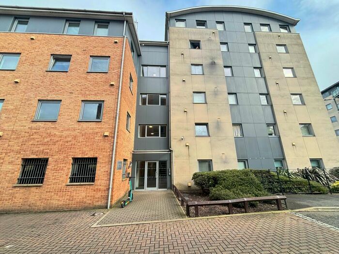 Studio To Rent In Mile End, Colchester, CO4