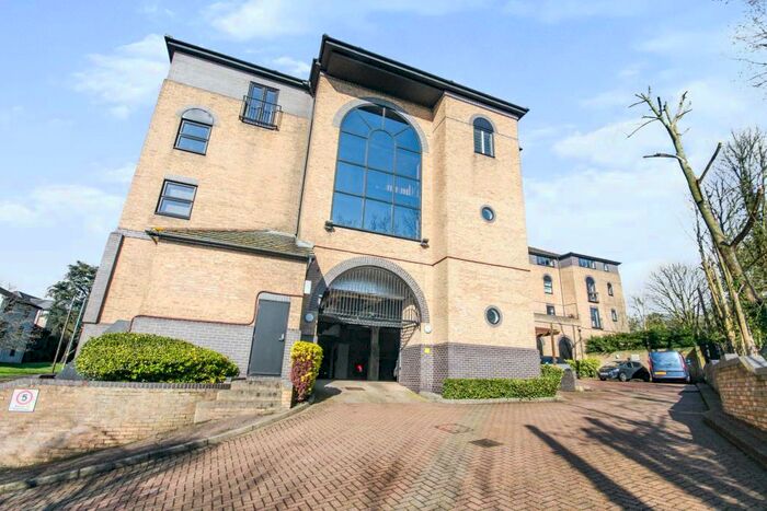 1 Bedroom Apartment To Rent In Stock Road, Billericay, CM12