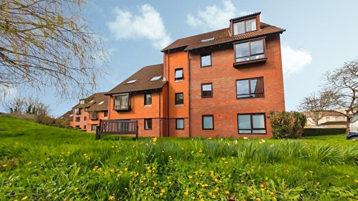 2 Bedroom Apartment For Sale In Marina Gardens, Fishponds, Bristol, BS16
