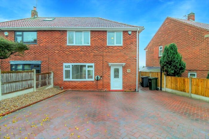 3 Bedroom Semi-Detached House To Rent In Birchfield Road, Arnold, Nottingham NG5