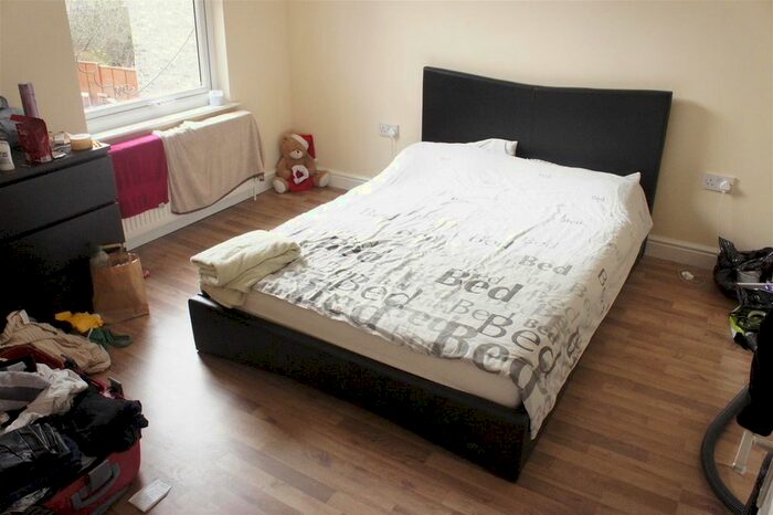 3 Bedroom Property To Rent In Lyndhurst Road, London, N22