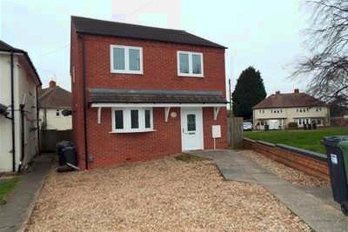 3 Bedroom House To Rent In Salters Lane, Redditch, B97