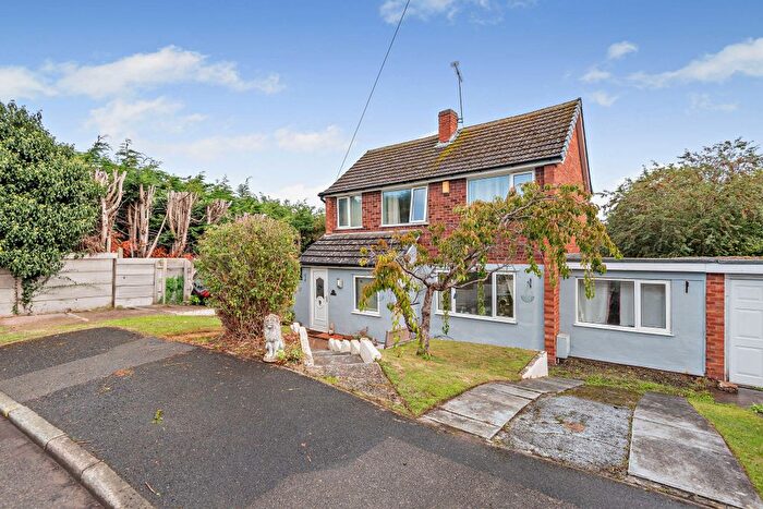 3 Bedroom Detached House For Sale In Greenfields Drive, Bridgnorth, WV16