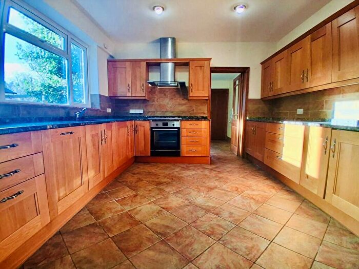 6 Bedroom Semi-Detached House To Rent In St. Barnabas Road, Cambridge, CB1