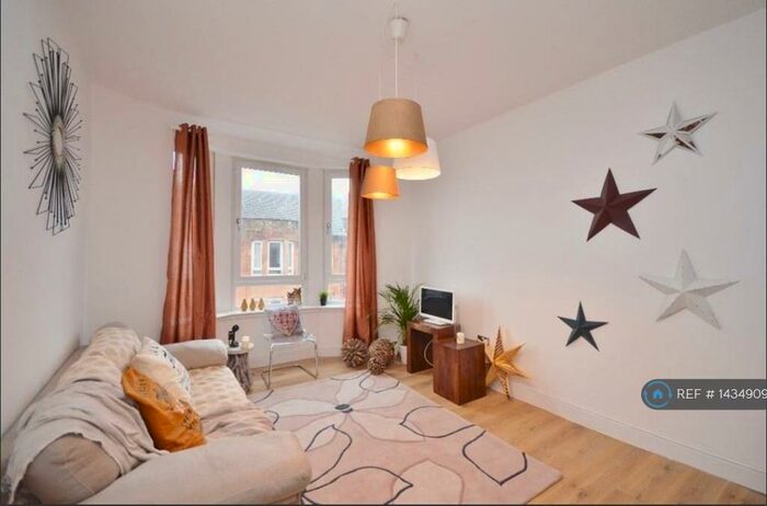 1 Bedroom Flat To Rent In Ettrick Place, Glasgow, G43