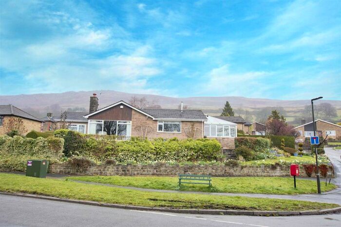 3 Bedroom Detached Bungalow For Sale In West Lees Road, Bamford, Hope Valley, S33