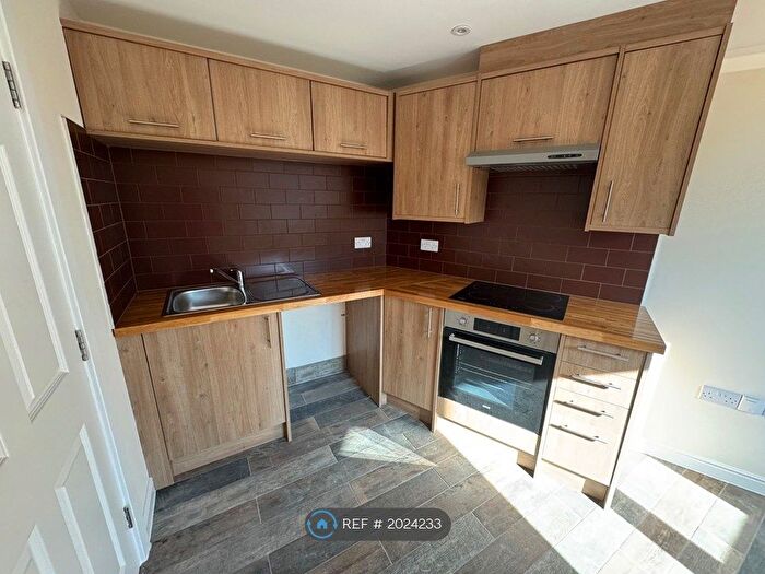 Studio To Rent In Victoria Road, Ferndown, BH22