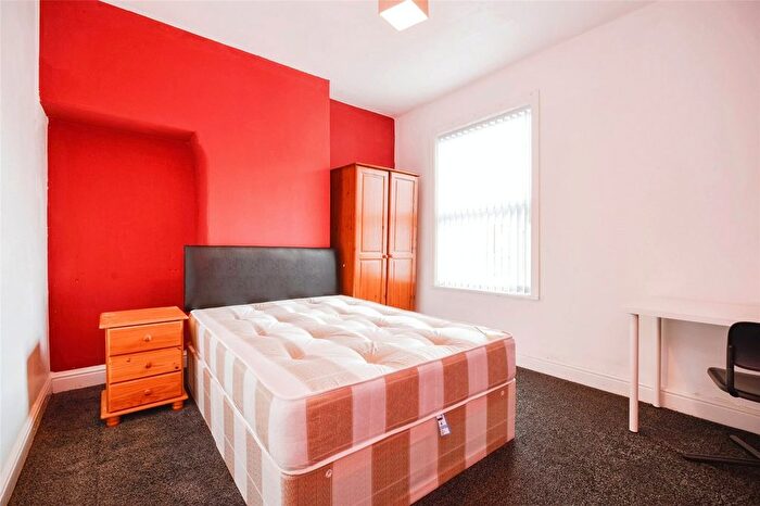 1 Bedroom End Of Terrace House To Rent In Harford Street, Middlesbrough, TS1