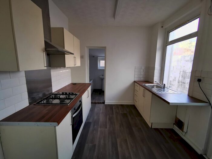 3 Bedroom End Of Terrace House To Rent In Pengam Street, Glan Y Nant, NP12