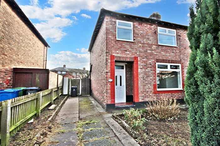 3 Bedroom Semi-Detached House To Rent In Molyneux Avenue, Warrington, WA5