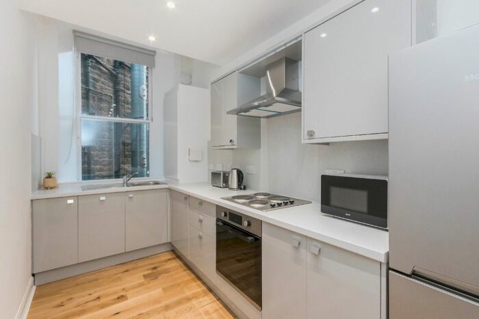2 Bedroom Flat To Rent In Morrison Street, West End, Edinburgh, EH3