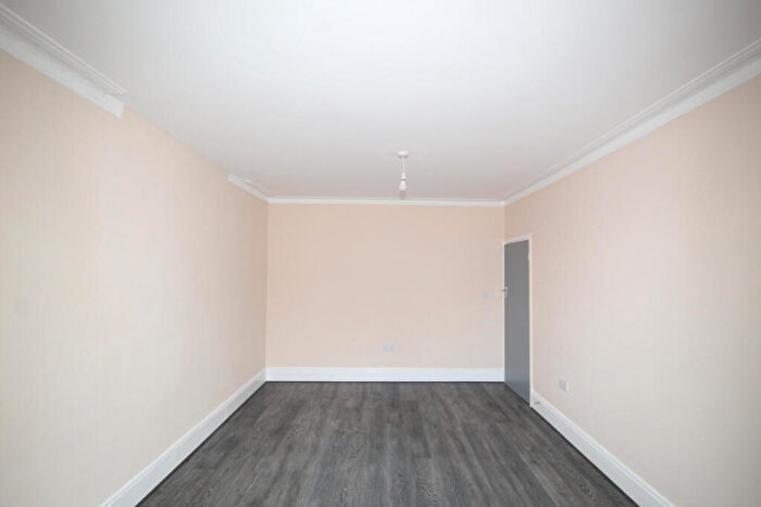 4 Bedroom Detached House To Rent In Cecil Avenue, Wembley, Middlesex, HA9