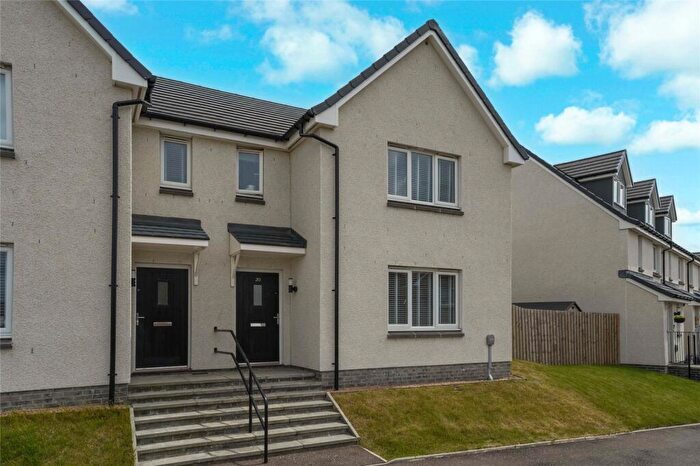3 Bedroom Semi Detached House For Sale In Muirton Farm Road, Kirkcaldy, Fife, KY1