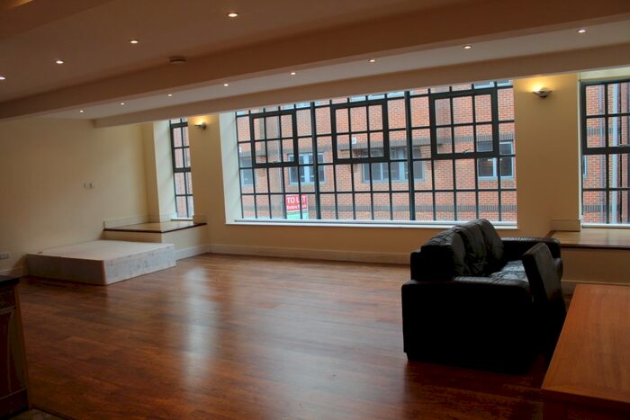 1 Bedroom Flat To Rent In Flat Auction House, John Street, Luton, LU1