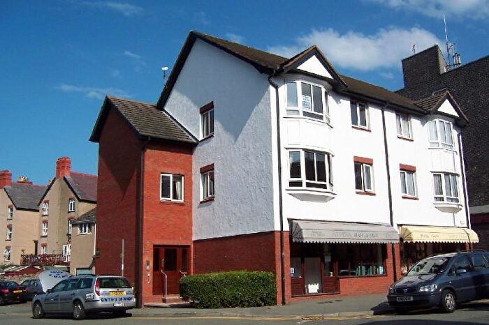 1 Bedroom Apartment For Sale In Penrhyn Avenue, Rhos On Sea, Colwyn Bay, LL28