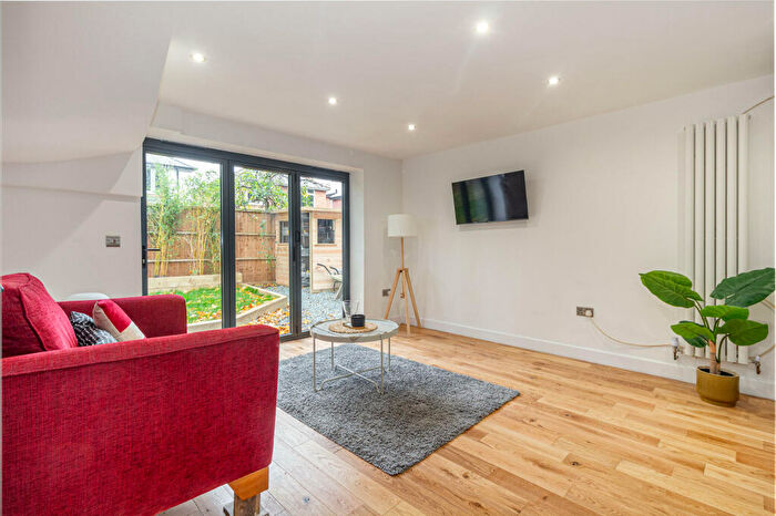 3 Bedroom Detached Bungalow For Sale In Sherwood Road, Bromsgrove, Worcestershire, B60